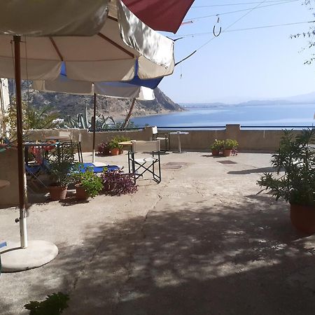 Stelios Hotel Agia Galini Buitenkant foto